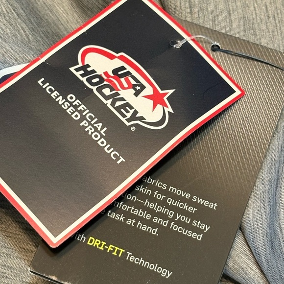 Nike Dri/Fit The Nike One Tight Fit Gray Form-Fitting 7/8 Leggings size M NWT - Picture 10 of 14